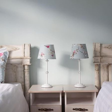 Merlin Court Ilfracombe Bagian luar foto